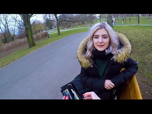 ❤️ Menelan air mani panas orang asing demi uang - blowjob di taman oleh Eva Elfie ❌ Video anal di id.liporno.ru ️